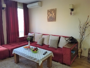 A new furnished 2-bedroom apartment in the city center 